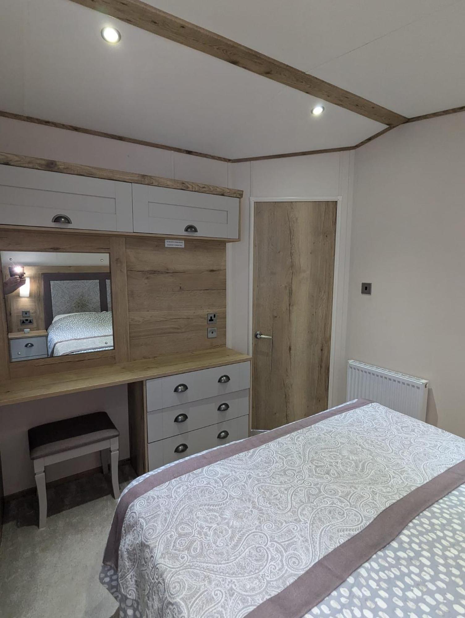 Stunning Caravan With Panoramic Views Weymouth Littlesea Haven Wyke Regis Eksteriør billede